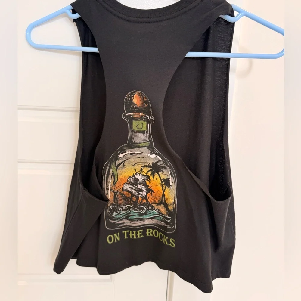 Avid Fishing “On the Rocks” black crop tank Medium NEW - Picture 5 of 7